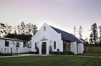 Brenaissance Wine & Stud Estate Hotel